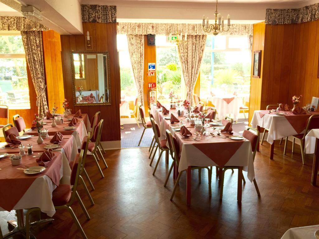 Hotel Riviera By The Sea Bournemouth Esterno foto