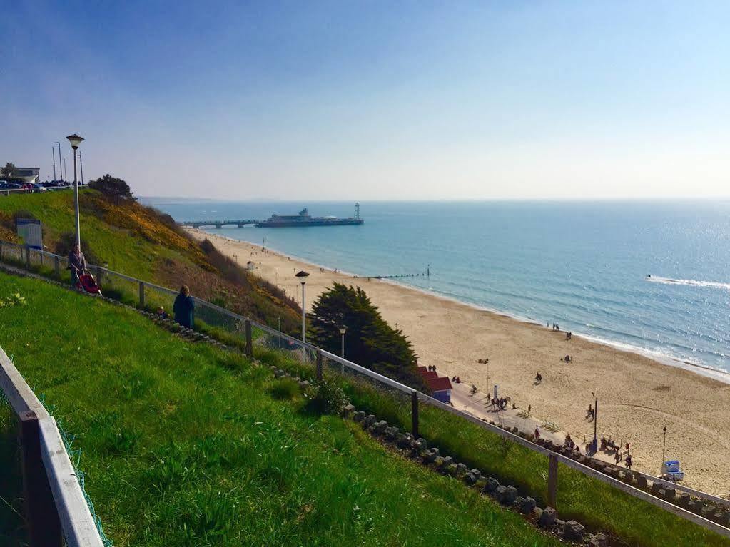 Hotel Riviera By The Sea Bournemouth Esterno foto