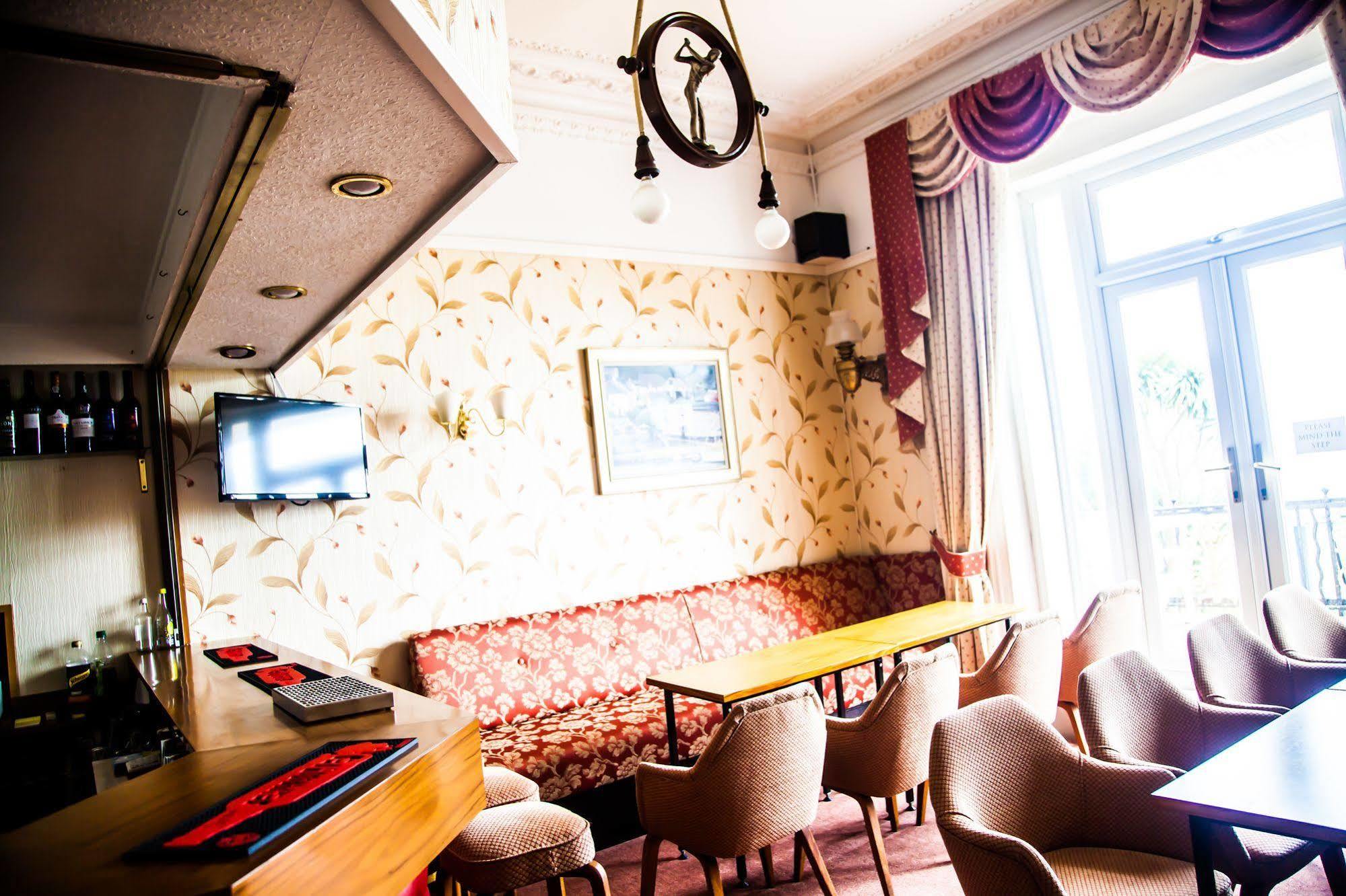 Hotel Riviera By The Sea Bournemouth Esterno foto