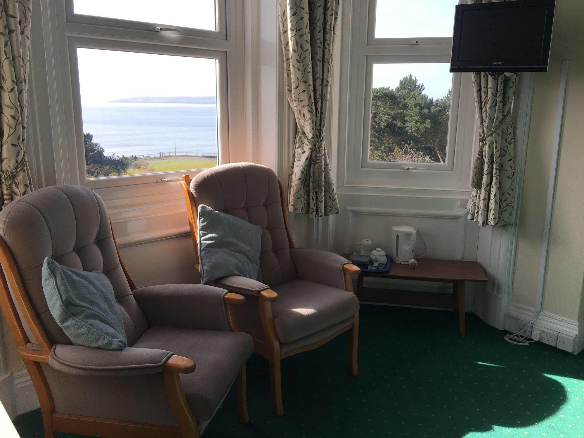 Hotel Riviera By The Sea Bournemouth Esterno foto