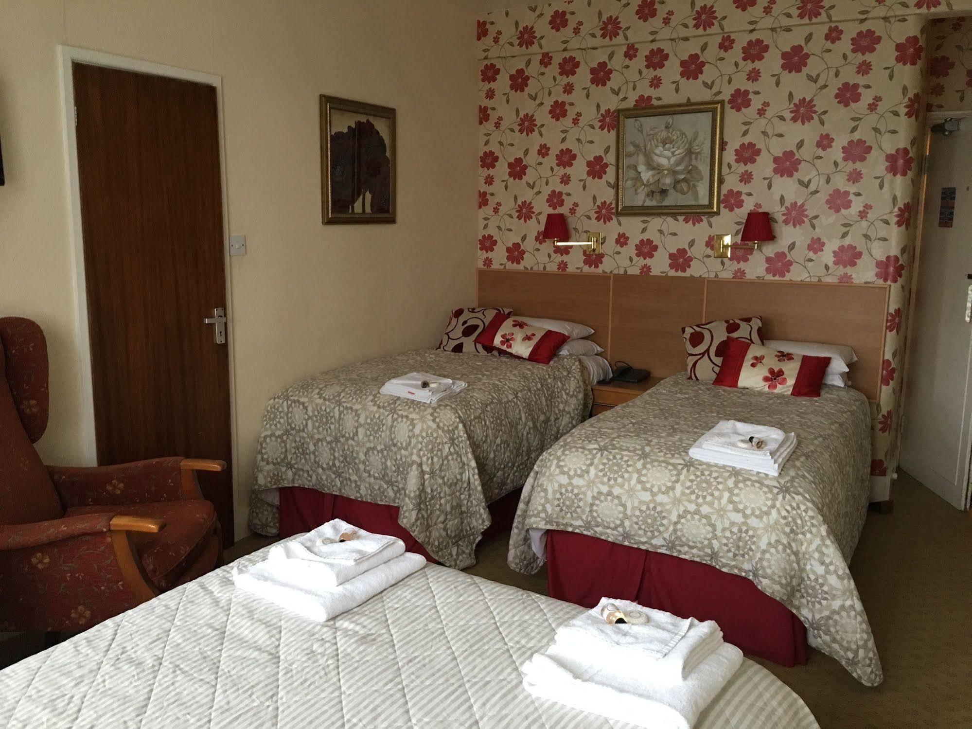 Hotel Riviera By The Sea Bournemouth Esterno foto